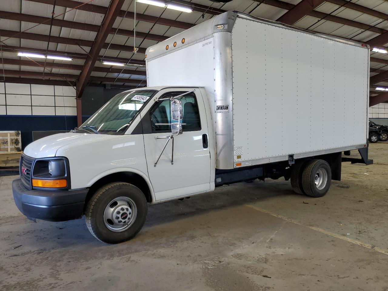 2004 GMC Savana Cutaway G3500 for sale at Copart East Granby, CT Lot  #41455*** | SalvageReseller.com