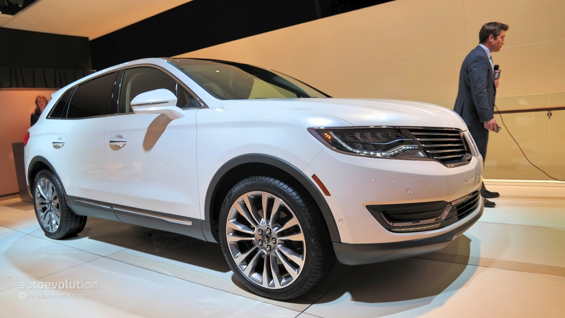 2016 Lincoln MKX Price: Mid-Size Crossover Starts at $39,025 - autoevolution