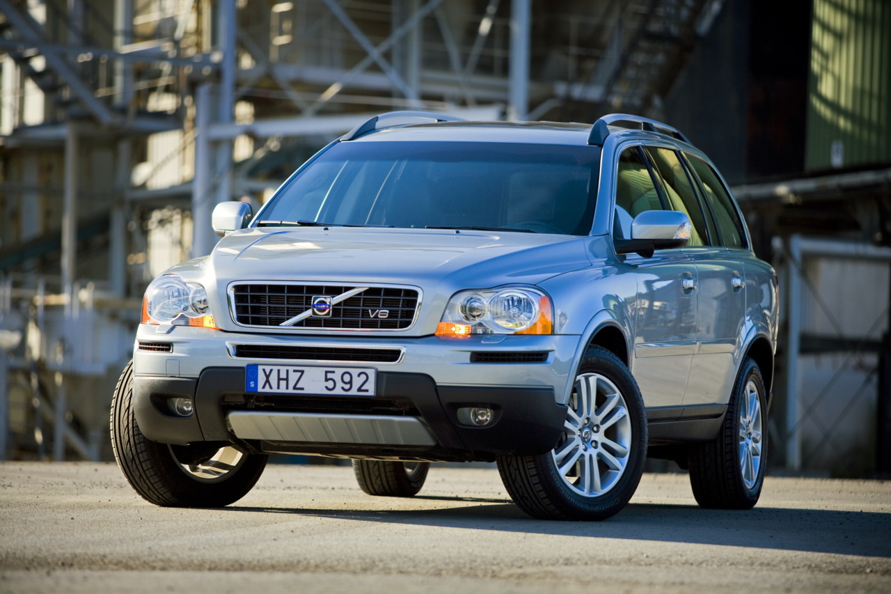 2010 And 2011 Volvo XC90 SUVs Recalled For Power Steering Fault