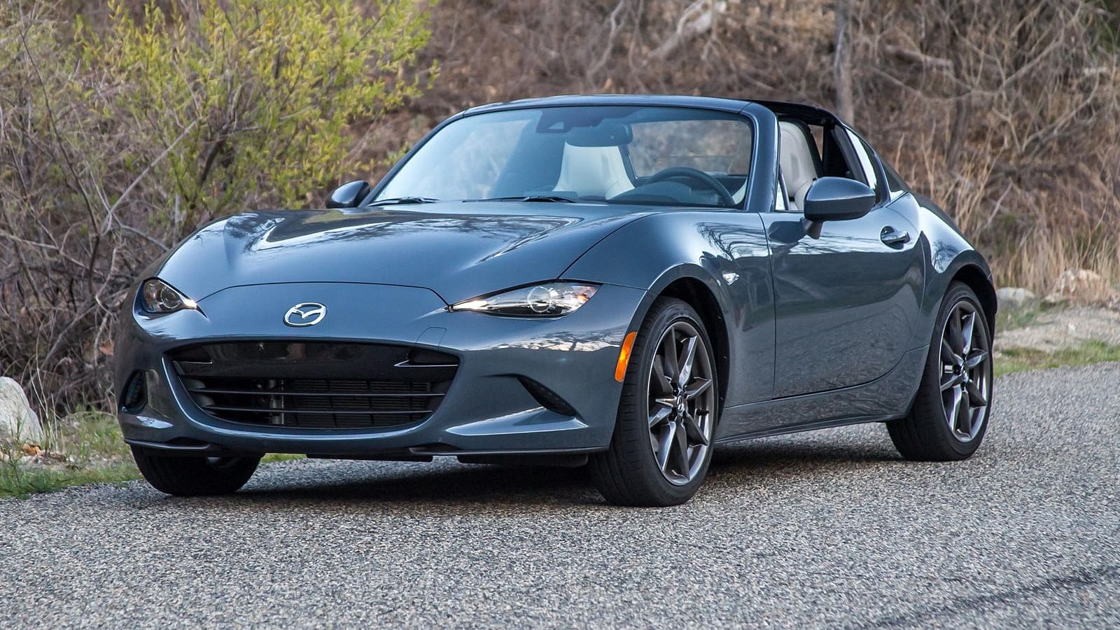 2022 Mazda MX-5 Miata RF Convertible Price, Review, Pictures and Specs |  CARHP