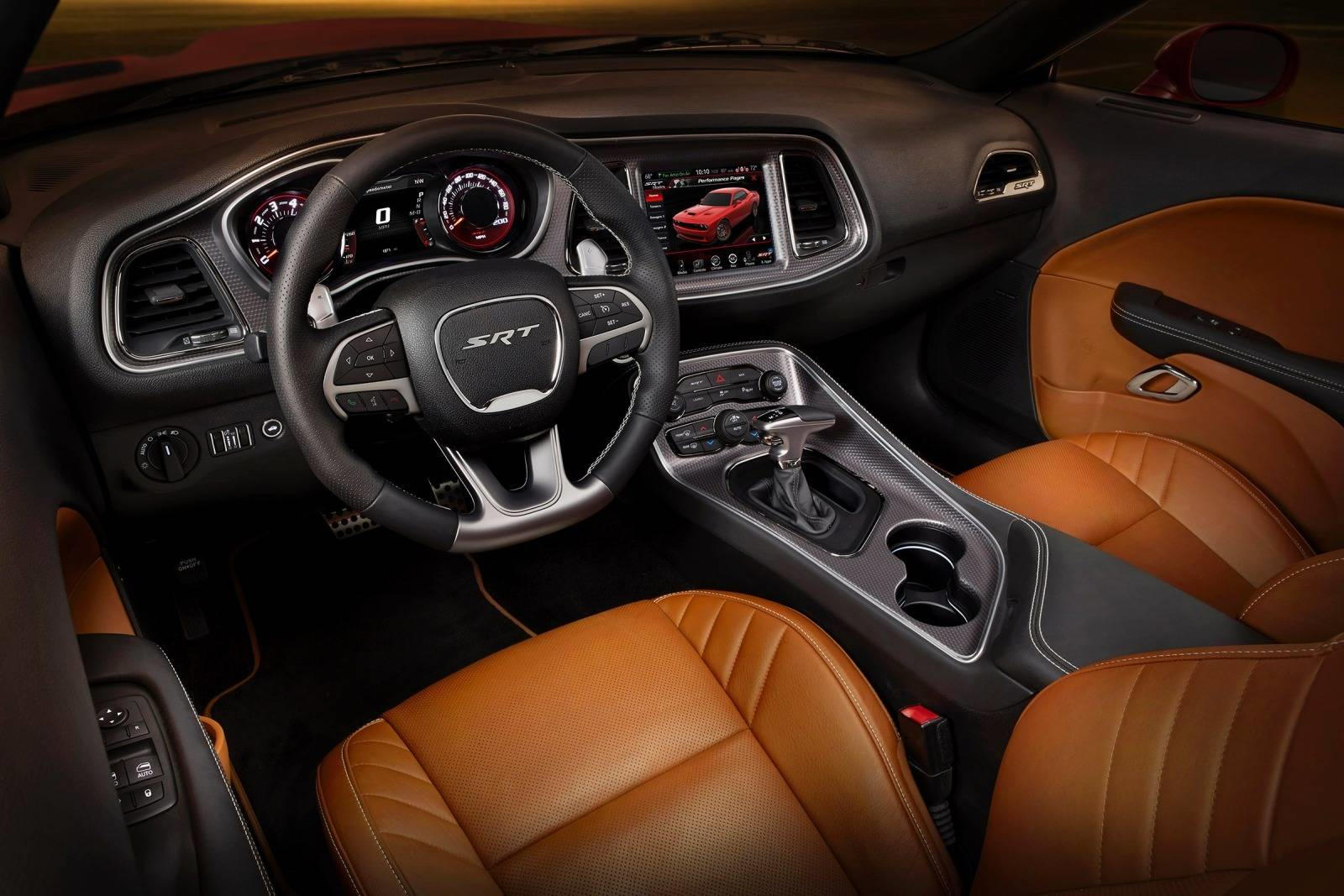 2015 Dodge Challenger SRT 392 Interior Photos | CarBuzz