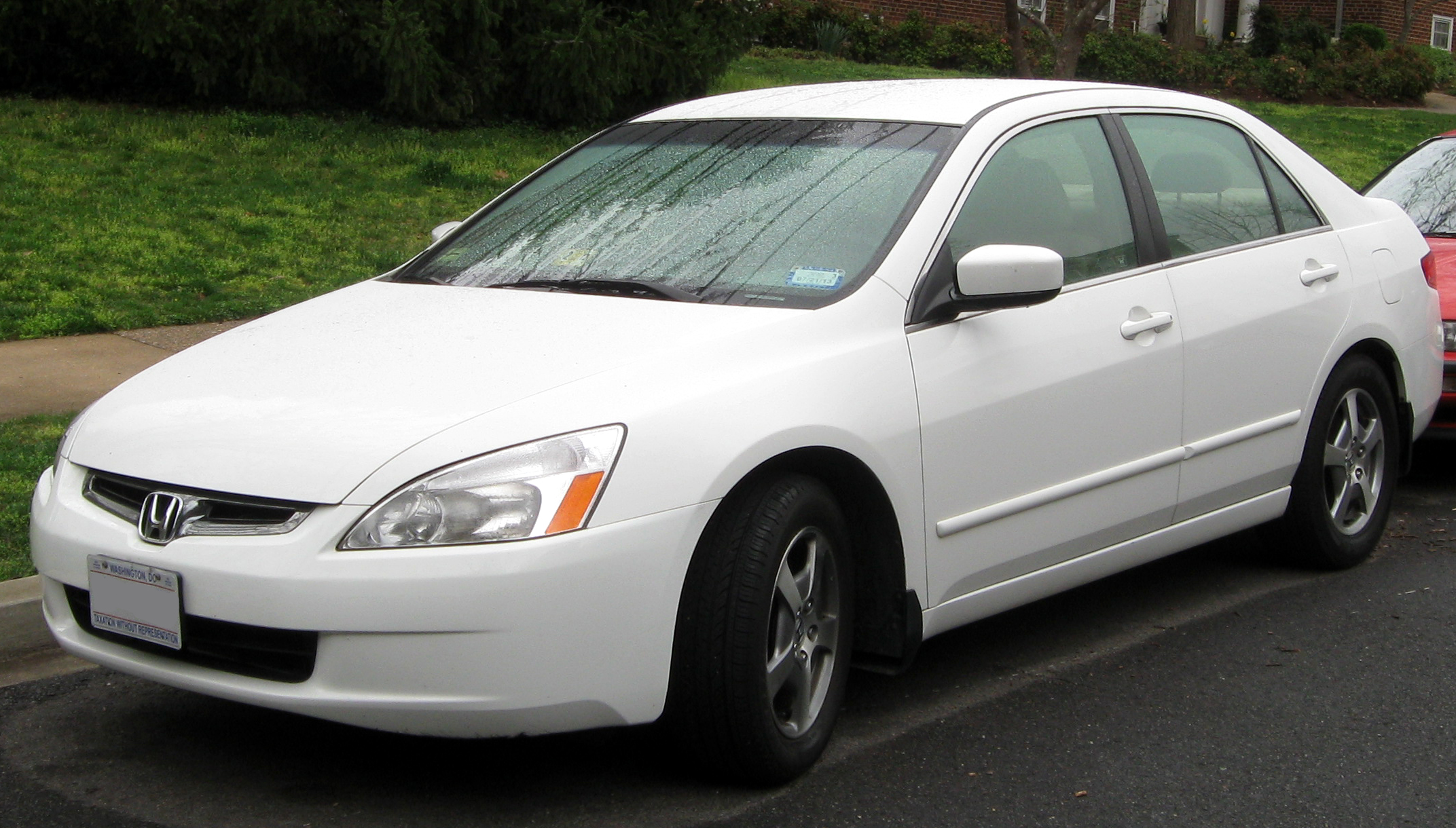 File:2005 Honda Accord Hybrid -- 03-21-2012 2.JPG - Wikimedia Commons