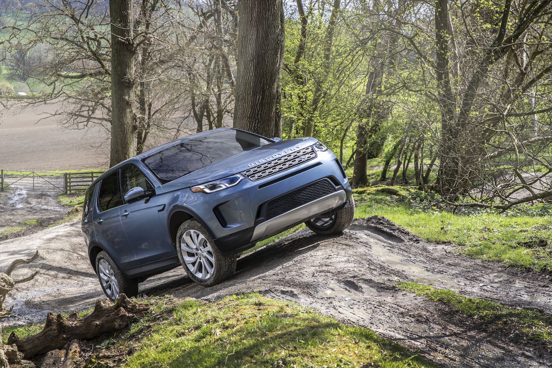 2020 Land Rover Discovery Sport Review, Pricing, and Specs