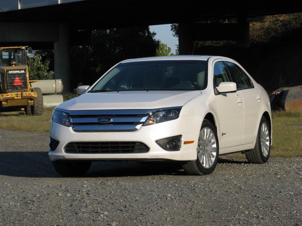 All-New 2013 Ford Fusion Hybrid To Get 47-48 City MPG: Report