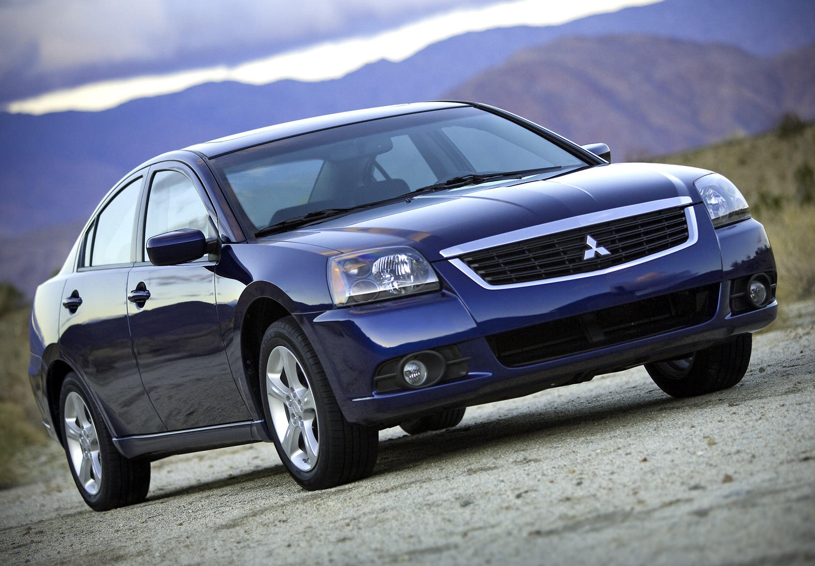 2011 Mitsubishi Galant: Review, Trims, Specs, Price, New Interior Features,  Exterior Design, and Specifications | CarBuzz