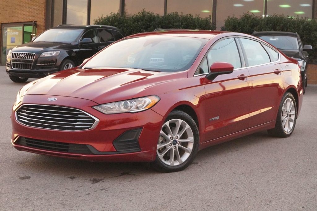2019 Used Ford Fusion Hybrid 2019 FORD FUSION HYBRID SE GREAT MPG & GREAT  DEAL 615-730-9991 at Next Ride Motors Serving Nashville, TN, IID 21675361