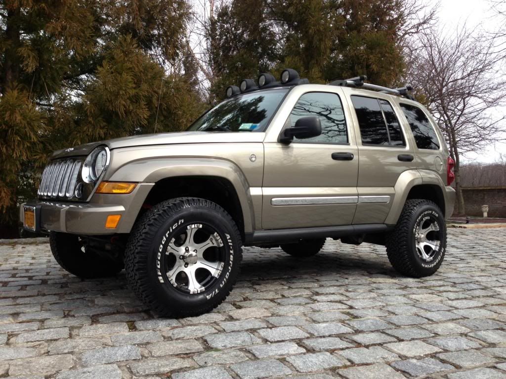 2005 Jeep Liberty Limited CRD - TURBO DIESEL - Lifted | Jeep liberty, 2005  jeep liberty, Jeep cars
