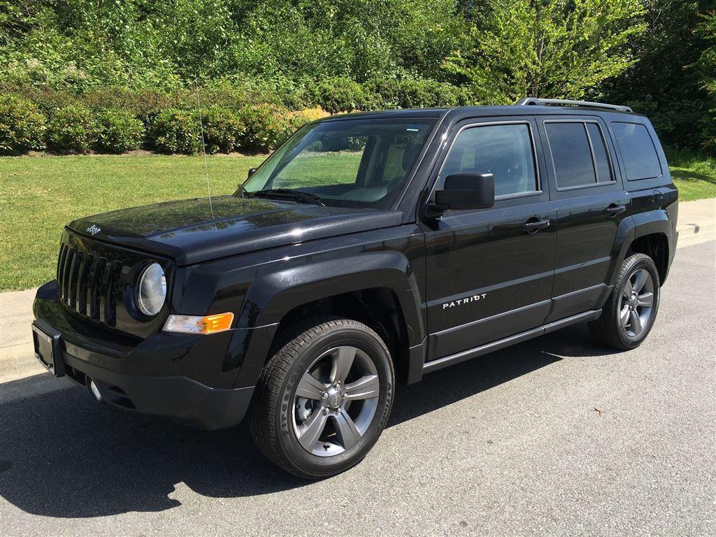2015 Jeep Patriot, the official SUV of "WHY AM I STUCK? THIS IS A JEEP!!!'  : r/regularcarreviews
