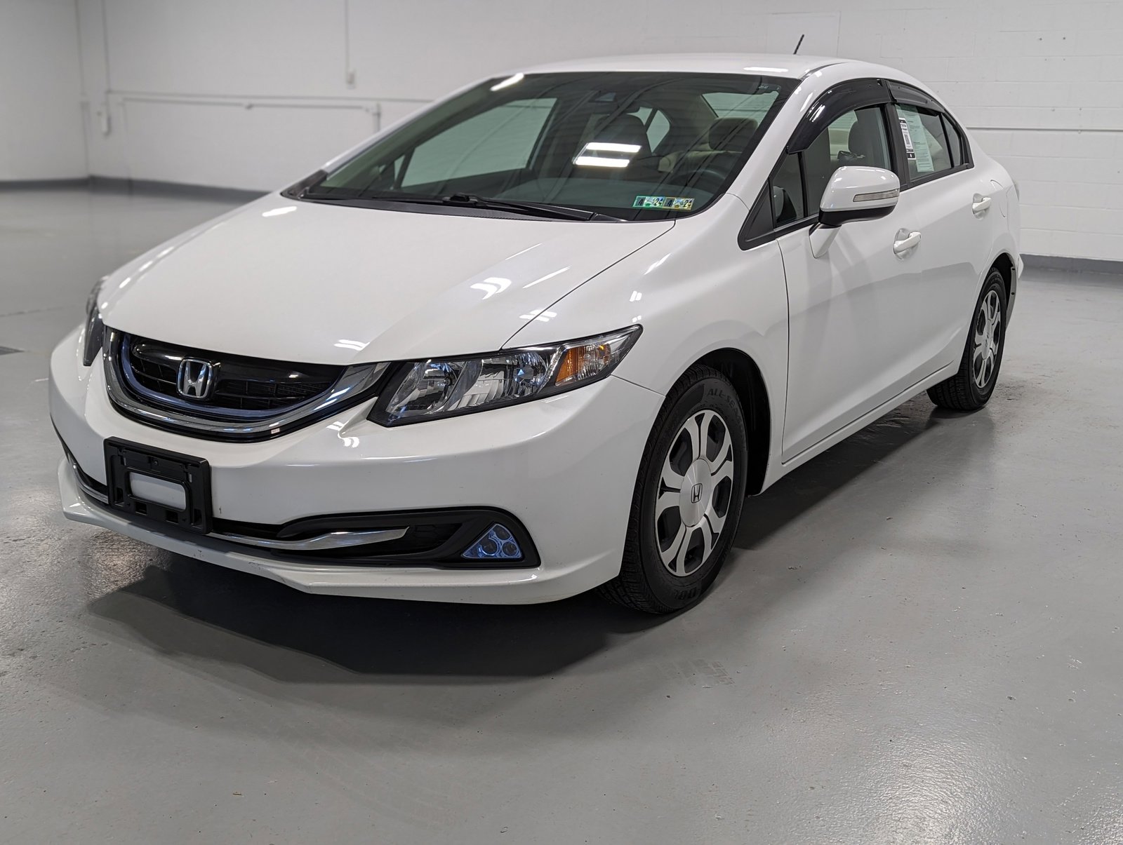 Used 2013 Honda Civic Hybrid for Sale Right Now - Autotrader