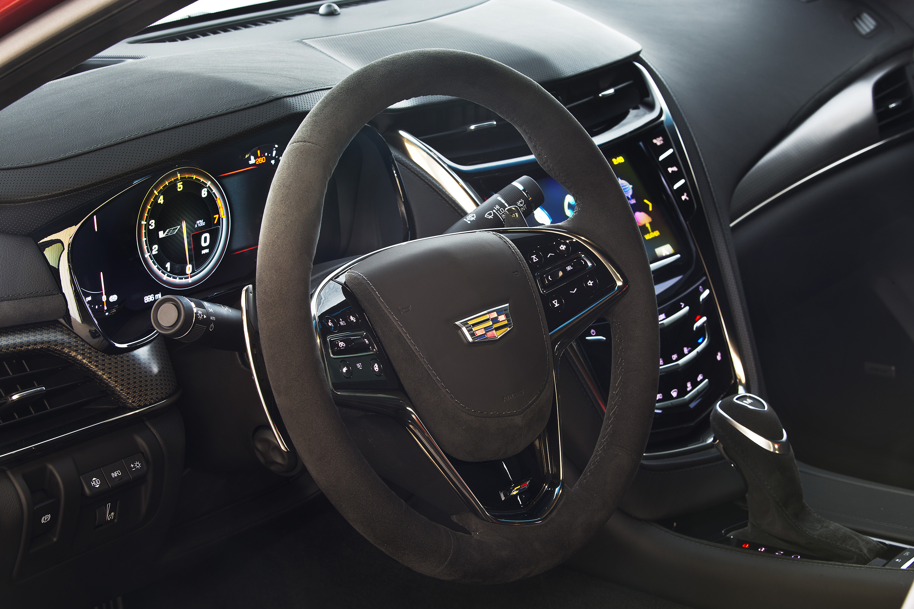2016 Cadillac CTS-V Hits 200 mph with 640 hp