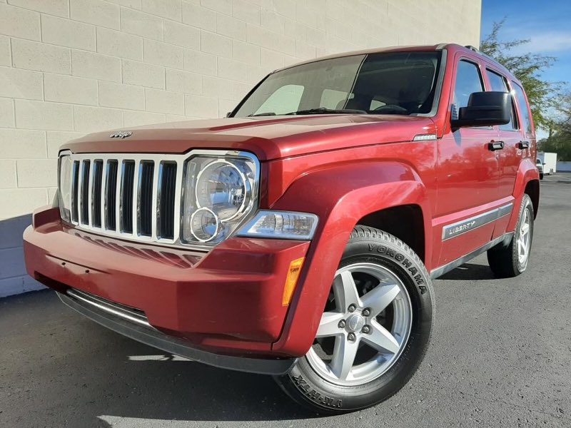 Sold 2011 Jeep Liberty Limited in Tucson