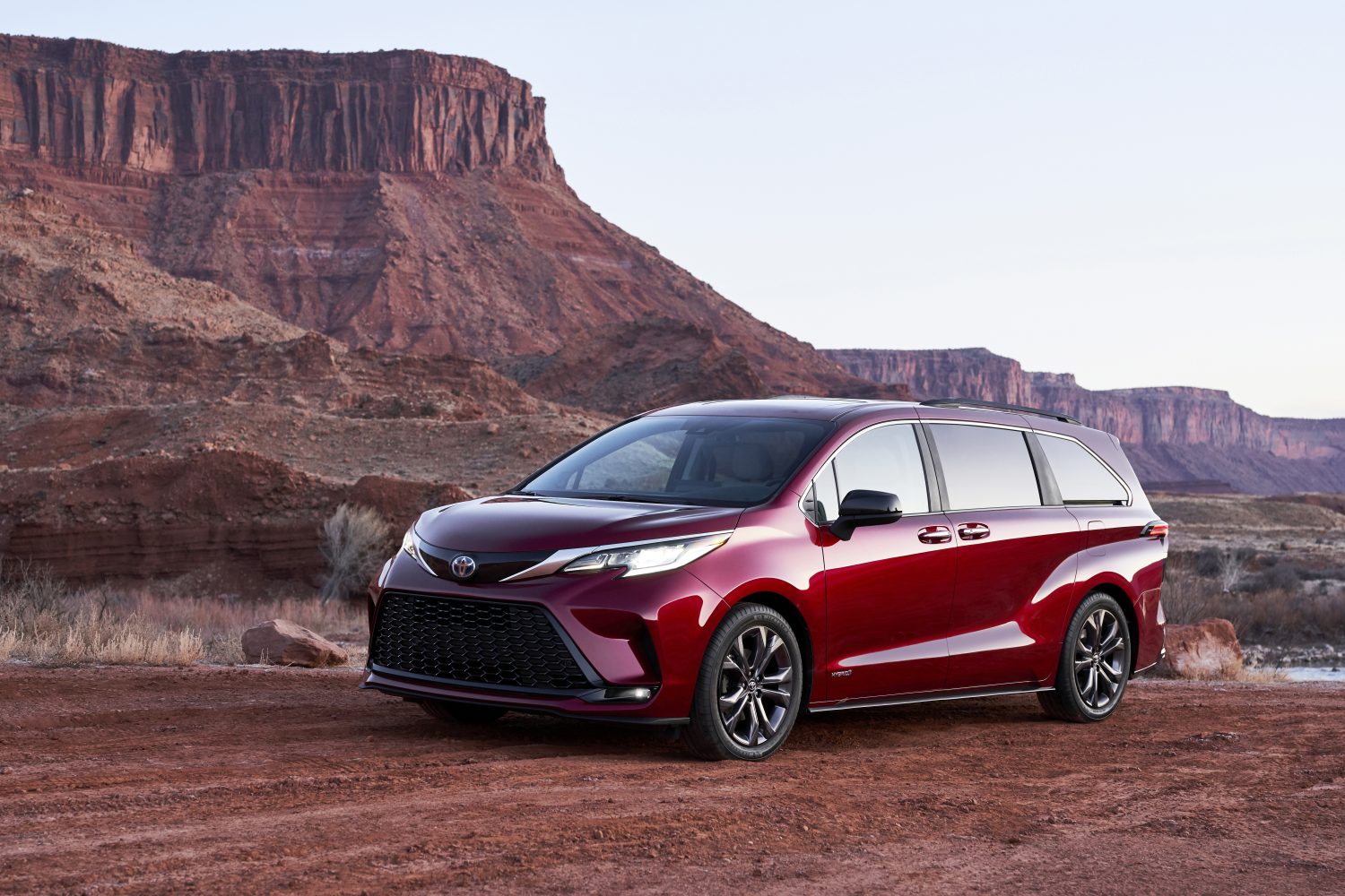Toyota Launches All-New 2021 Sienna to Suit a Variety of Lifestyles - Toyota  USA Newsroom