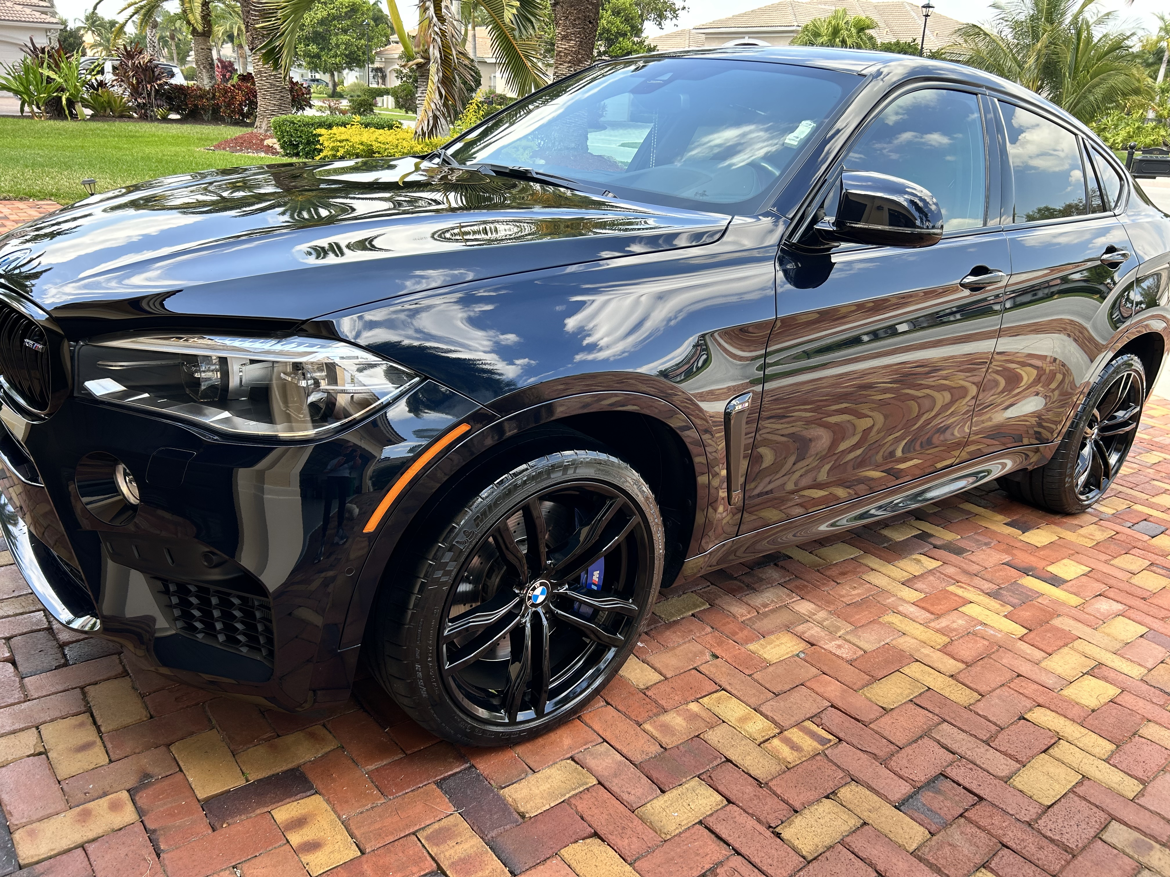 Used 2019 BMW X6 M for Sale Near Me | Cars.com