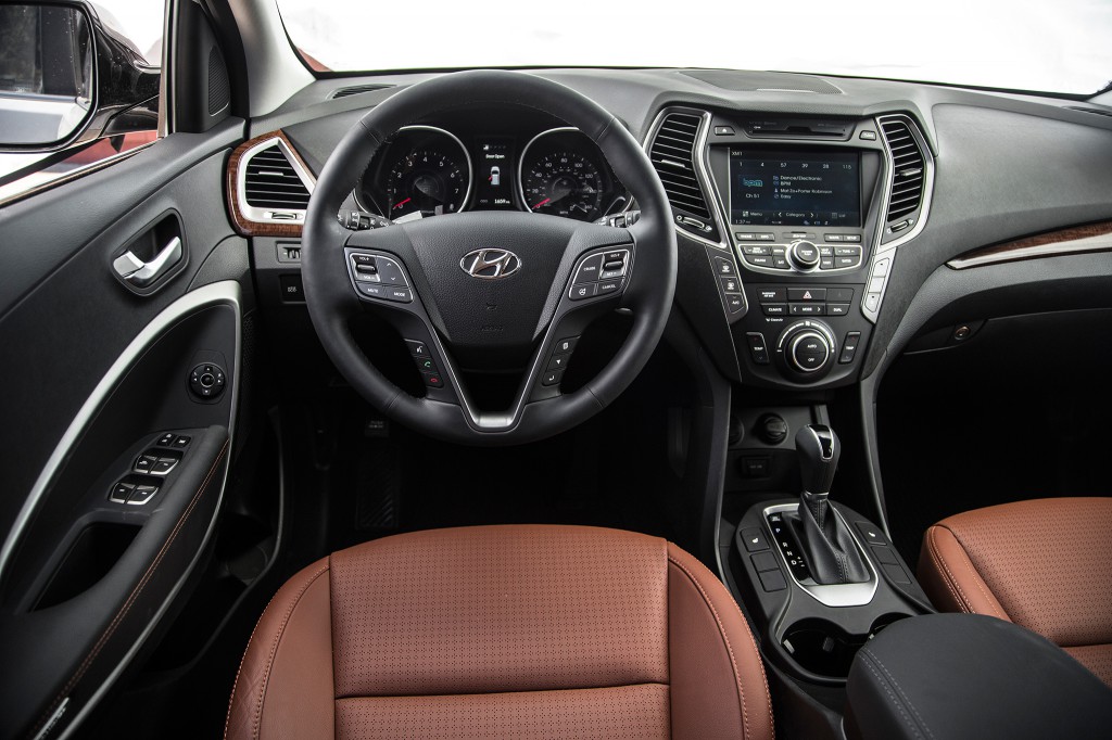 Test Drive: 2014 Hyundai Santa Fe Limited | The Daily Drive | Consumer  Guide® The Daily Drive | Consumer Guide®