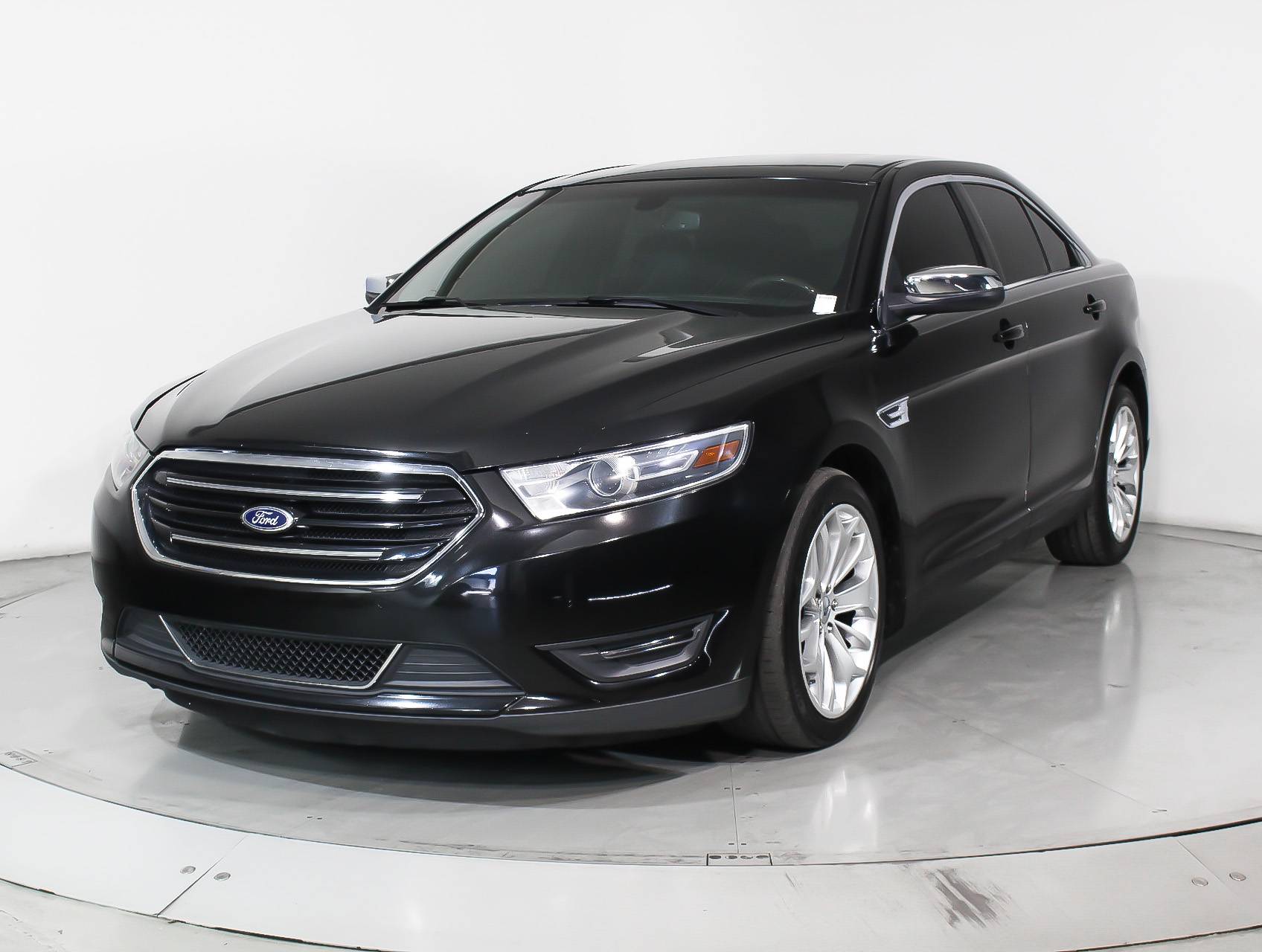 Used 2014 FORD TAURUS LIMITED for sale in WEST PALM | 100972