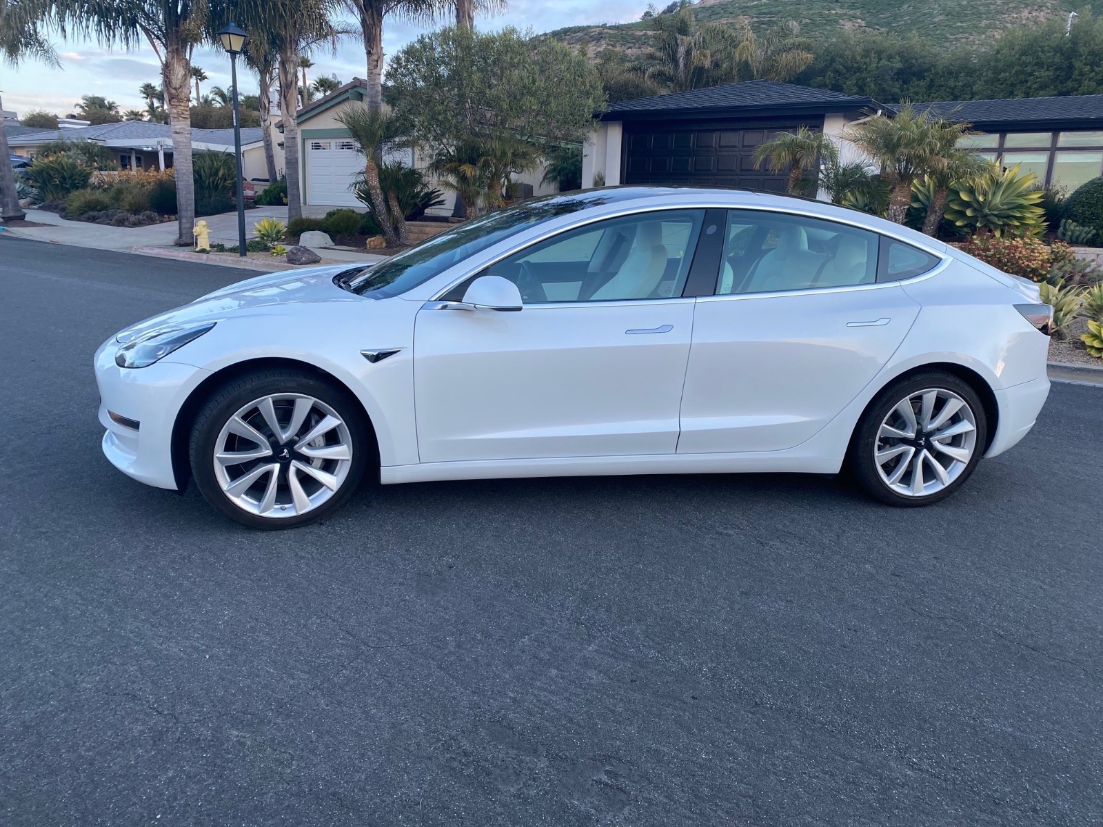 2019 Tesla Model 3 Standard Range Plus RWD - Find My Electric