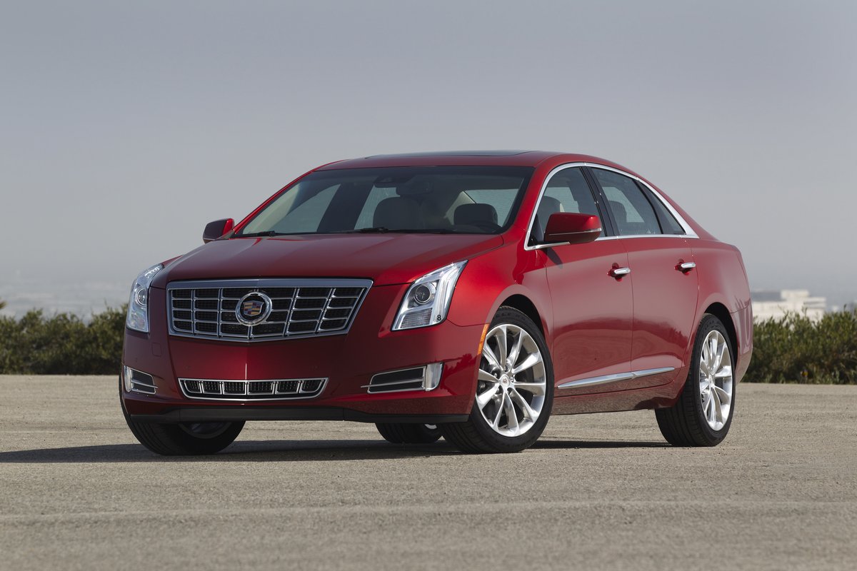 2013 Cadillac XTS Review, Ratings, Specs, Prices, and Photos - The Car  Connection