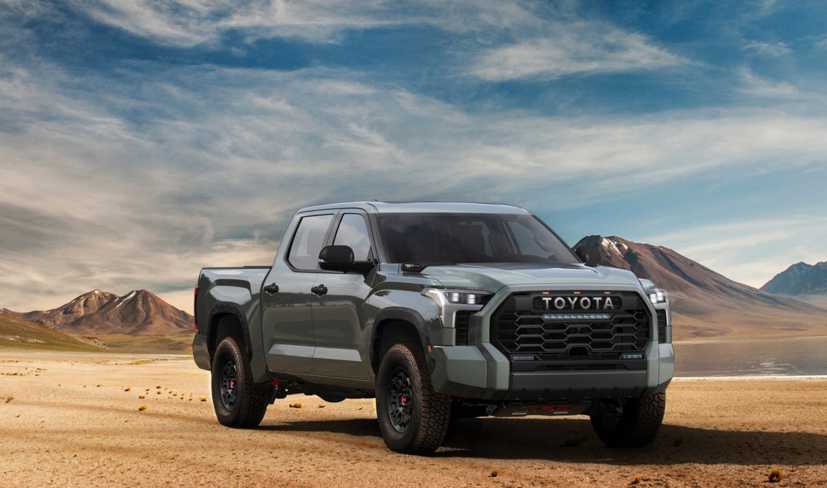 2022 Toyota Tundra pickup debuts with hybrid, but no hint of electric