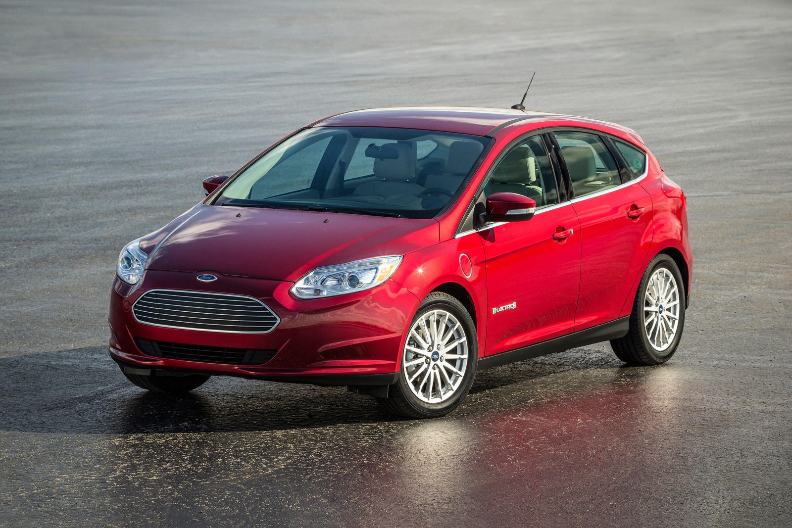 2012 Ford Focus Electric: Review, Trims, Specs, Price, New Interior  Features, Exterior Design, and Specifications | CarBuzz