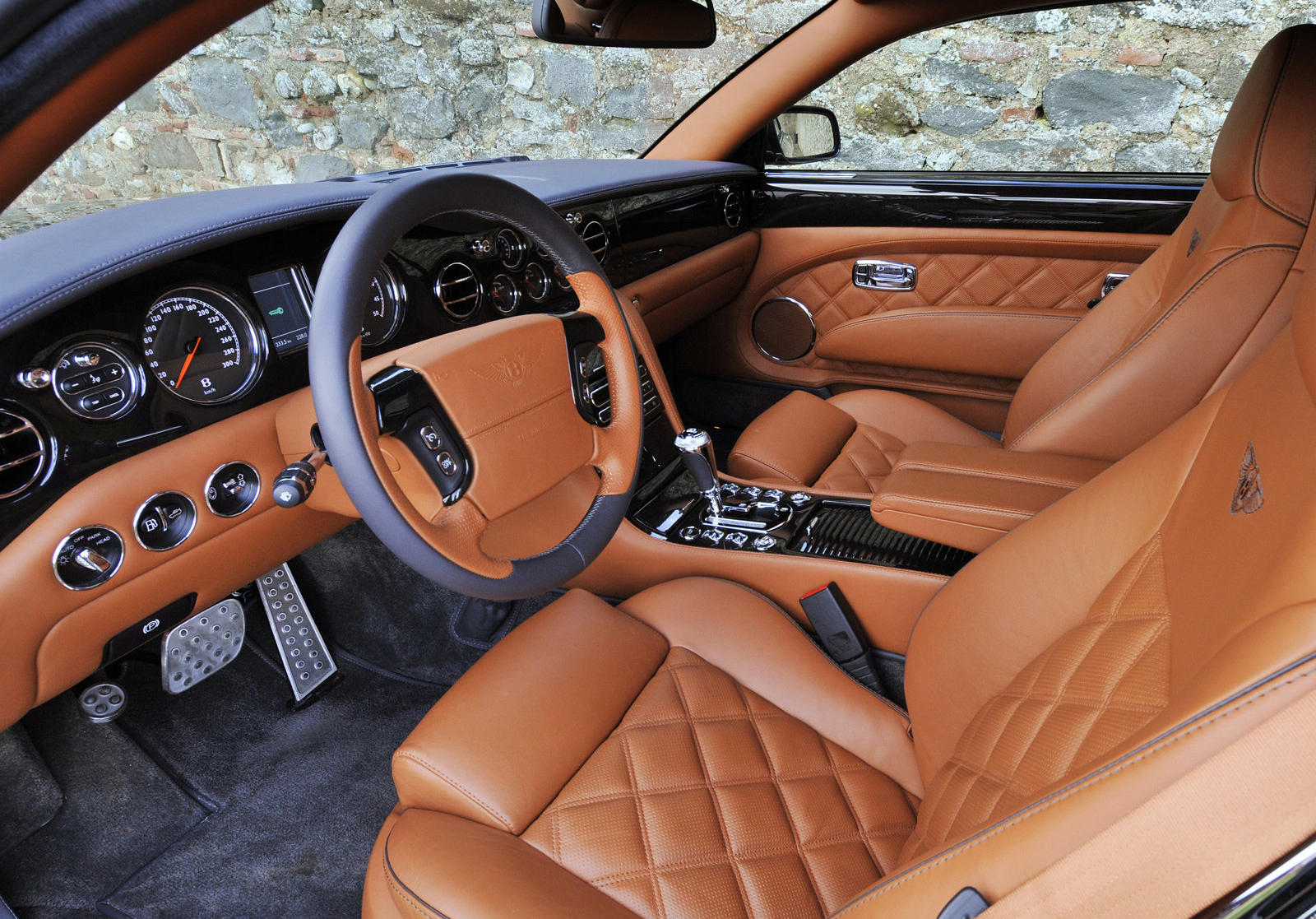 2010 Bentley Brooklands Interior Photos | CarBuzz