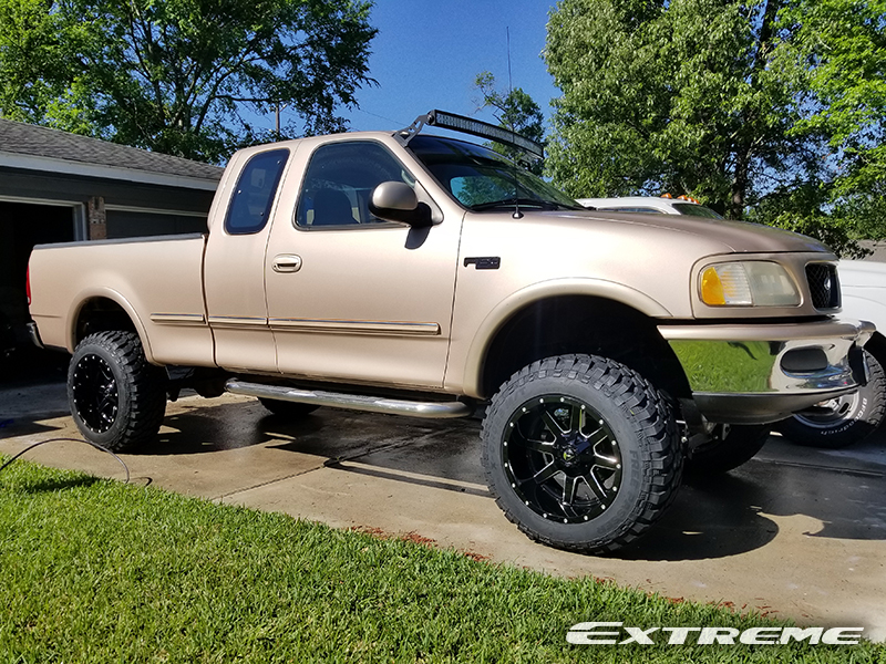 1997 Ford F-150 - 20x12 Fuel Offroad Wheels 35x12.5R20 Cooper Tires Rough  Country 4-5-inch Suspension Lift Kit (4-inch Rear Blocks)