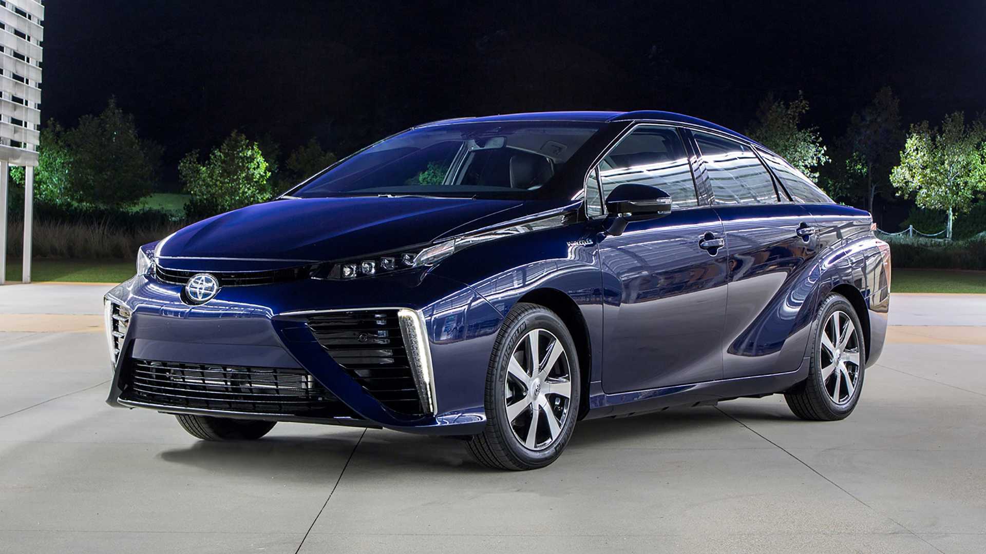 Second-Generation Toyota Mirai Confirmed For 2020 Reveal