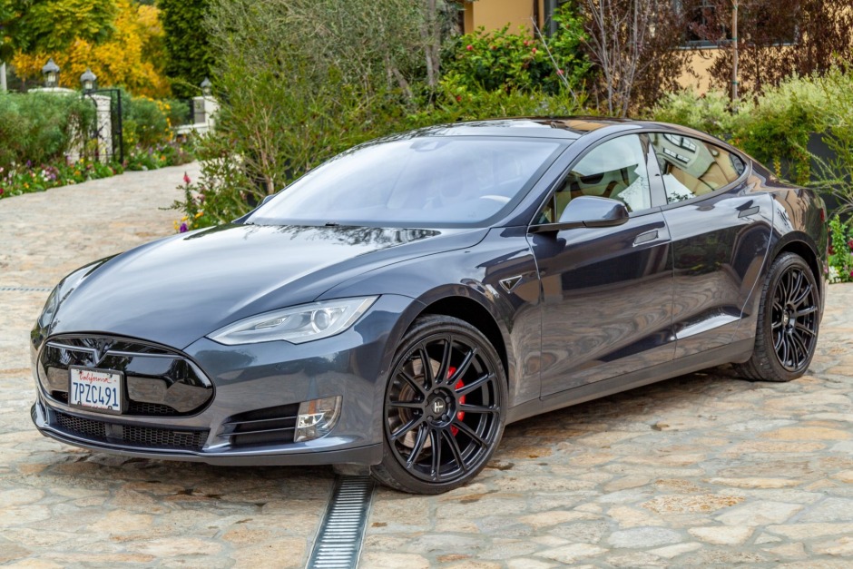 No Reserve: 2015 Tesla Model S P90D for sale on BaT Auctions - sold for  $64,500 on February 5, 2022 (Lot #65,093) | Bring a Trailer