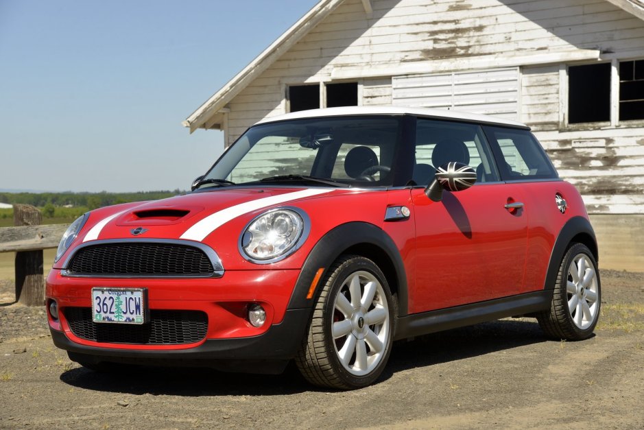 No Reserve: 2007 Mini Cooper S 6-Speed for sale on BaT Auctions - sold for  $7,400 on May 16, 2019 (Lot #18,911) | Bring a Trailer