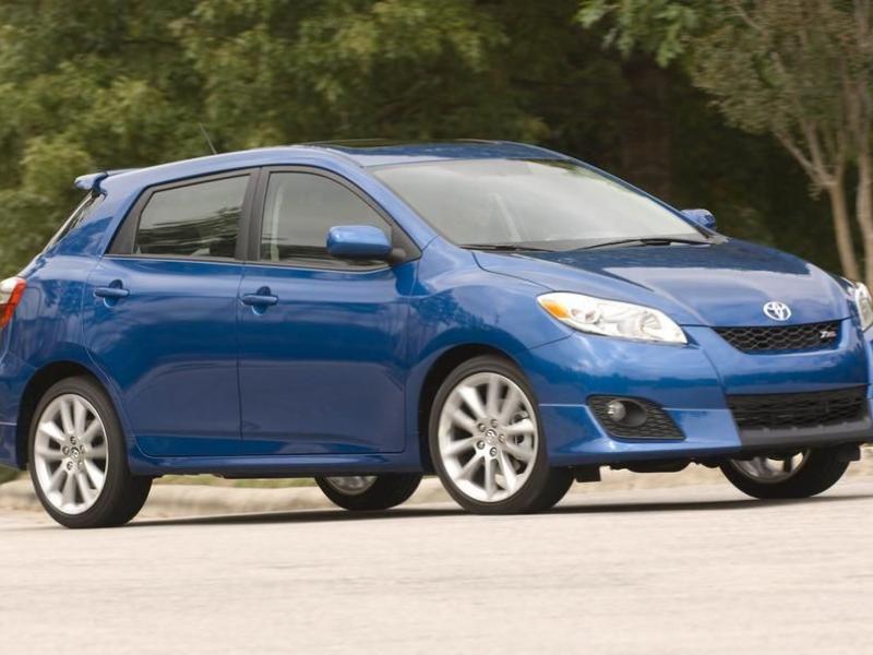 2013 Toyota Matrix Review, Pricing and Specs