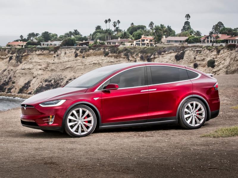 2017 Tesla Model X Review & Ratings | Edmunds